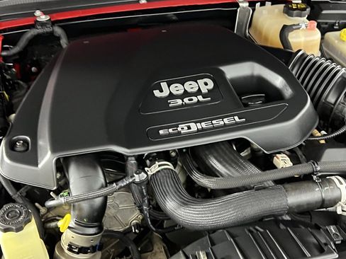 Used 2021 Jeep Wrangler Unlimited Rubicon w/ Dual Top Group image 37