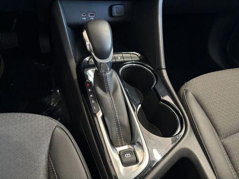 Used 2025 Buick Encore GX Preferred FWD image 39