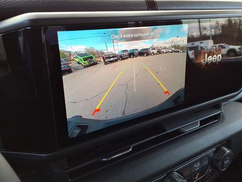 New 2026 Jeep Gladiator Sport image 24