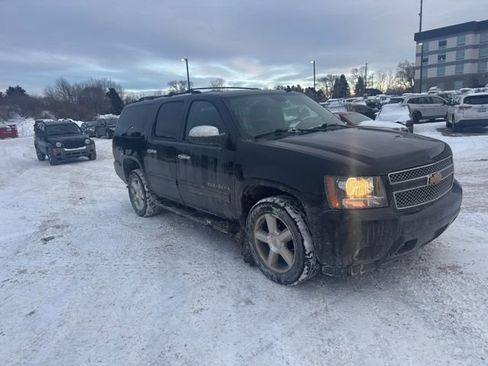 Used 2013 Chevrolet Suburban LS w/ All-Star Edition image 14