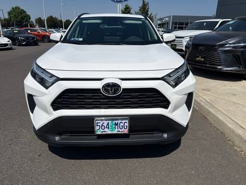 Used 2025 Toyota RAV4 XLE w/ Convenience Package AWD/4WD image 6