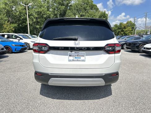 Used 2025 Honda Pilot EX-L image 5