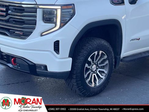 Used 2022 GMC Sierra 1500 AT4 w/ AT4 Preferred Package image 8