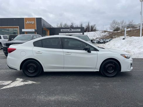 Used 2018 Subaru Impreza 2.0i image 1