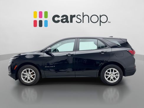 Used 2024 Chevrolet Equinox LS FWD image 2