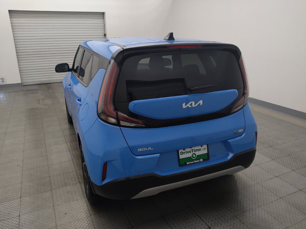 Used 2024 Kia Soul EX FWD image 6