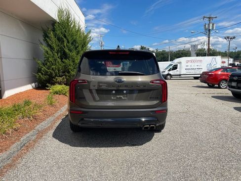 Used 2021 Kia Telluride EX w/ EX Premium Package AWD/4WD image 9