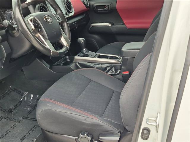 Used 2023 Toyota Tacoma SR5 RWD image 15