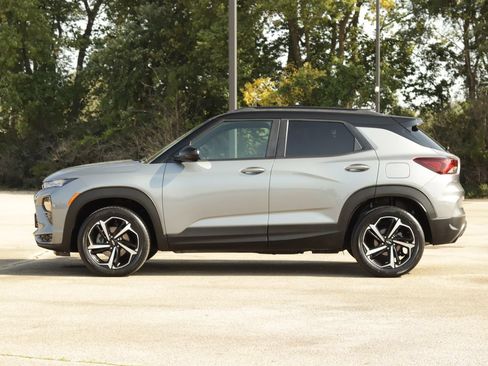 Used 2023 Chevrolet TrailBlazer RS w/ Convenience Package AWD/4WD image 4