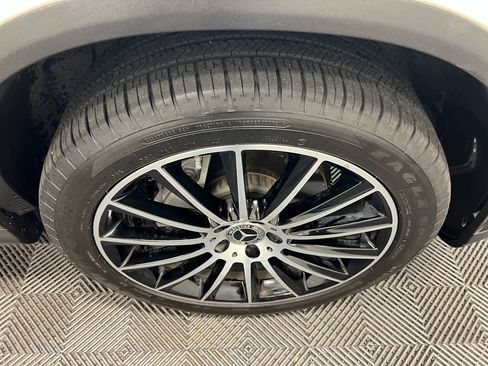 Used 2021 Mercedes-Benz GLC 300 4MATIC Coupe image 39