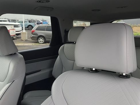 Certified 2025 Hyundai Palisade SEL AWD/4WD image 9