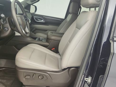 Used 2024 Chevrolet Tahoe Z71 w/ Off-Road Capability Package image 17