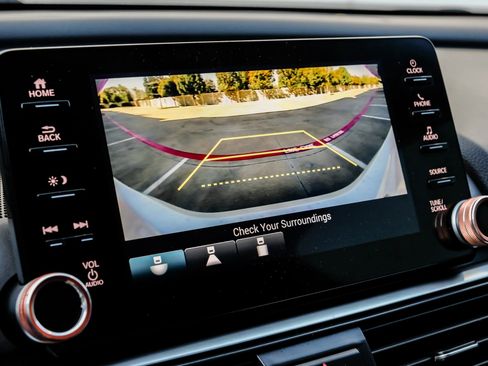 Used 2022 Honda Accord Sport image 24