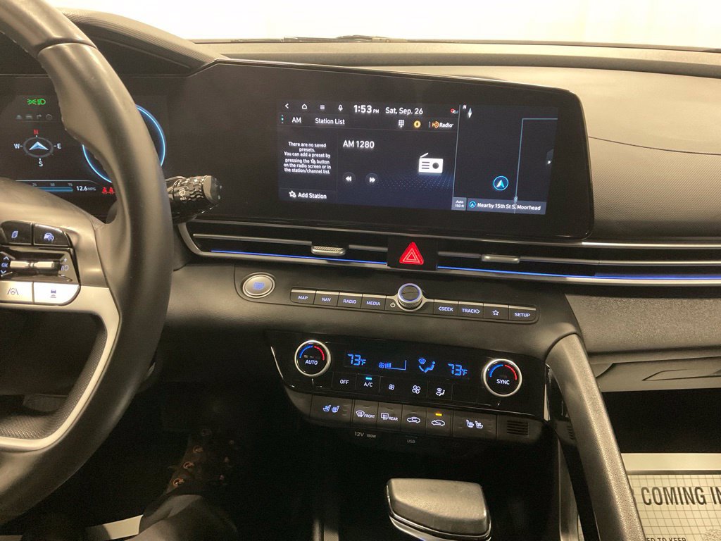 Used 2025 Hyundai Elantra Limited FWD image 29