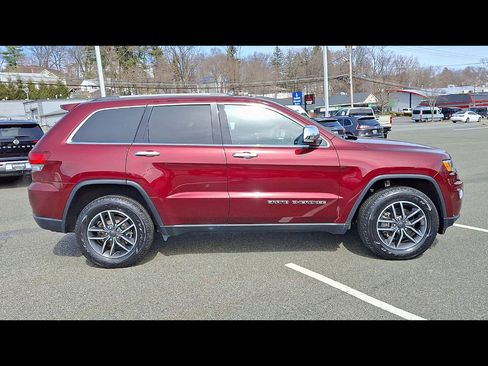 Used 2020 Jeep Grand Cherokee Limited w/ Luxury Group II image 9