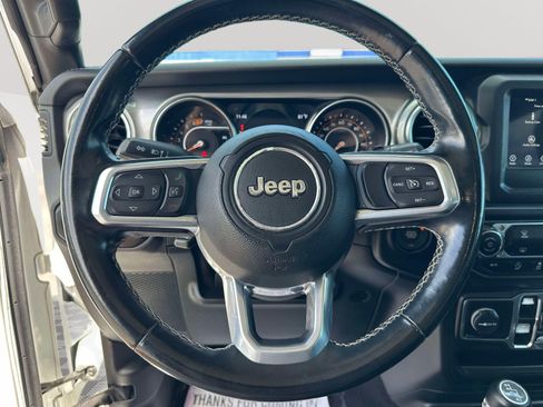 Used 2021 Jeep Wrangler Unlimited Sahara AWD/4WD image 13
