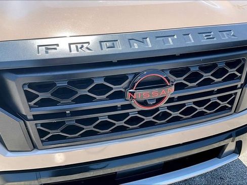 Certified 2023 Nissan Frontier PRO-4X w/ Pro Convenience Package AWD/4WD image 31