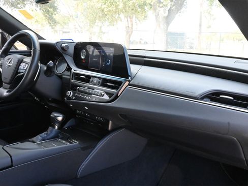 Used 2022 Lexus ES 350 w/ Premium Package image 26