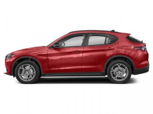 Used 2024 Alfa Romeo Stelvio Veloce image 3