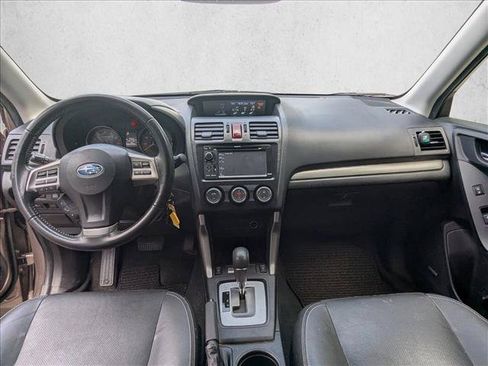 Used 2015 Subaru Forester 2.5i Limited AWD/4WD image 10