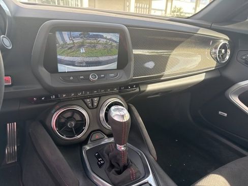 Used 2018 Chevrolet Camaro ZL1 image 13