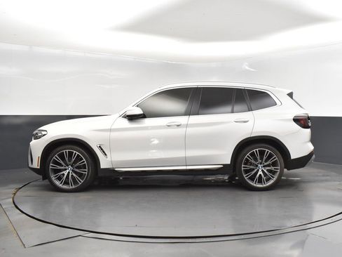 Used 2023 BMW X3 sDrive30i w/ Premium Package image 4