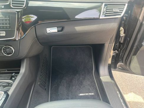 Used 2018 Mercedes-Benz GLE 43 AMG 4MATIC image 29