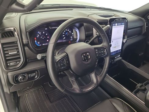 Used 2024 RAM 2500 Limited image 14