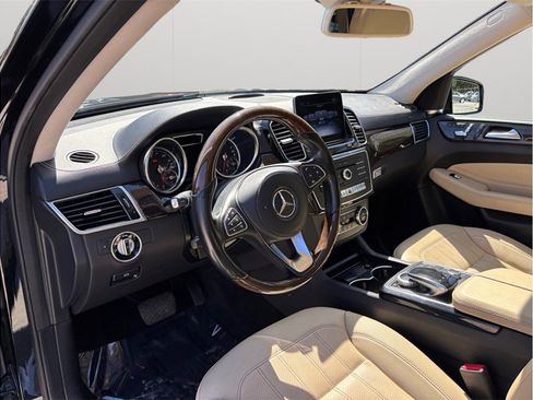 Used 2018 Mercedes-Benz GLS 450 4MATIC image 6