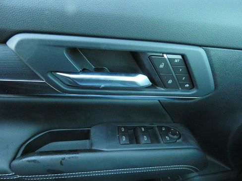 New 2026 GMC Terrain Elevation image 19