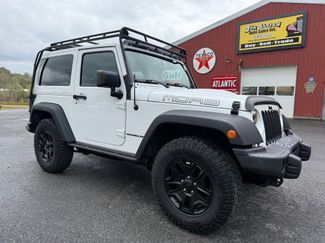 Used 2013 Jeep Wrangler Sahara video 1