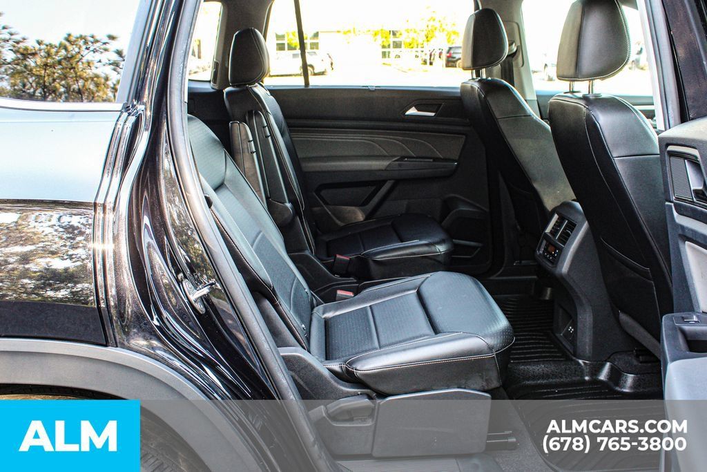 Used 2022 Volkswagen Atlas SE w/ Panoramic Sunroof Package FWD image 21