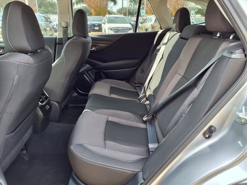 Certified 2025 Subaru Outback Premium image 17
