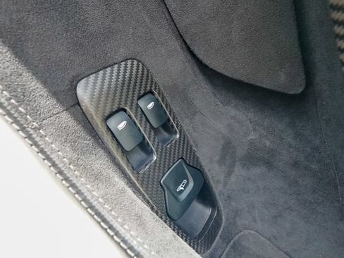Used 2017 McLaren 570S Coupe RWD image 68