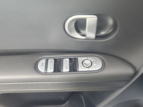 Certified 2024 Hyundai Ioniq 5 SEL image 10