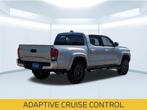Used 2023 Toyota Tacoma SR5 RWD image 7