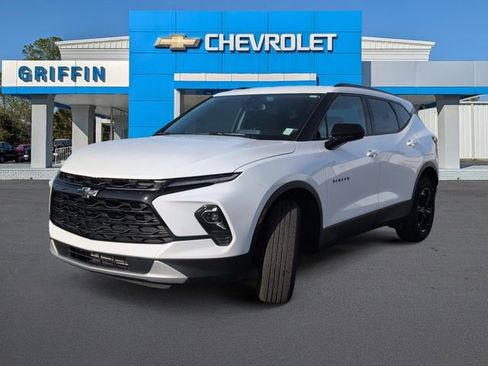 Used 2024 Chevrolet Blazer LT w/ Convenience Package image 11