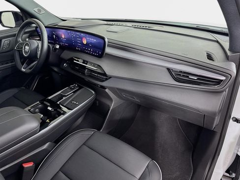 New 2026 Buick Enclave Sport Touring w/ Power Package image 31