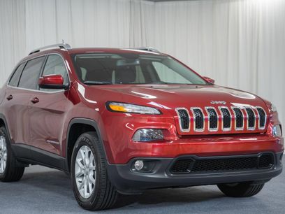 Used 2016 Jeep Cherokee Latitude w/ Cold Weather Group