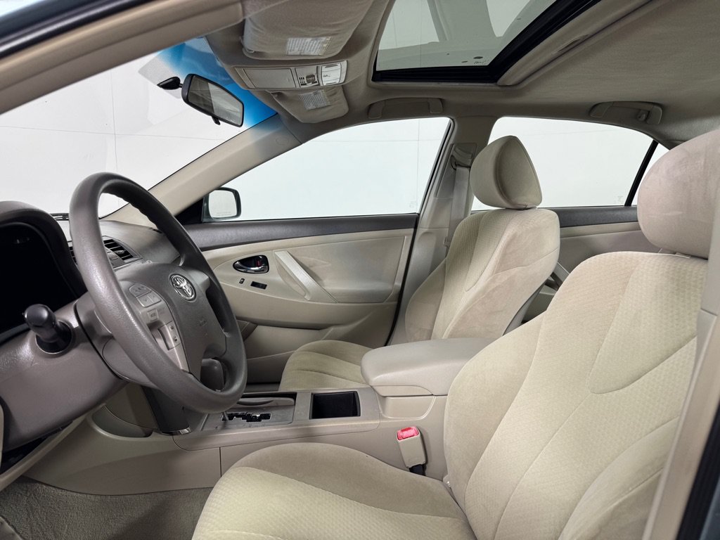 Used 2007 Toyota Camry LE FWD image 12