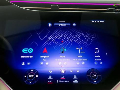 Used 2023 Mercedes-Benz EQS 580 4MATIC Sedan image 65