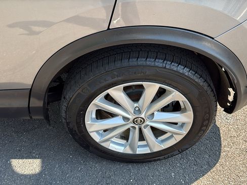 Used 2019 Nissan Rogue Sport S w/ Appearance Package AWD/4WD image 20