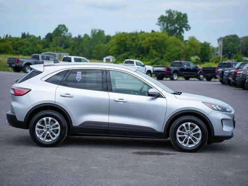 Used 2020 Ford Escape SE AWD/4WD image 4
