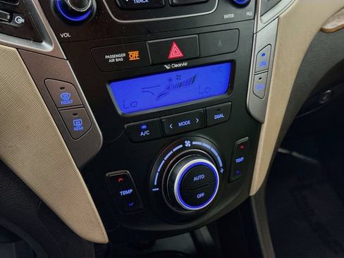 Used 2014 Hyundai Santa Fe Sport w/ Premium Equipment Package 03 FWD image 15