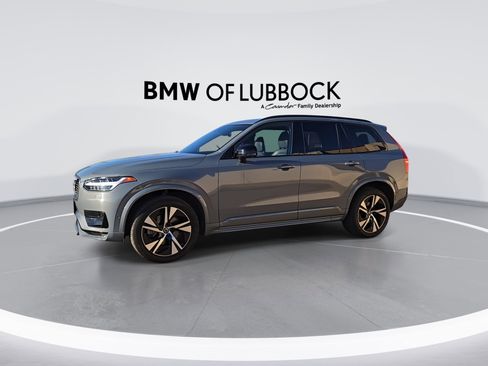 Used 2020 Volvo XC90 T6 R-Design image 5