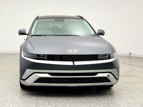 Used 2025 Hyundai Ioniq 5 Limited image 2