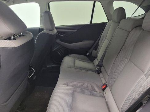 Used 2022 Subaru Outback Premium image 18