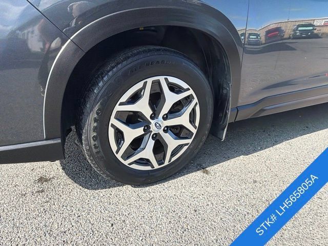 Used 2020 Subaru Forester Premium AWD/4WD image 4