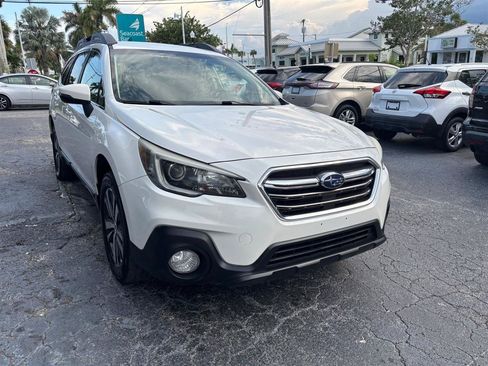 Used 2019 Subaru Outback 2.5i Limited AWD/4WD image 5