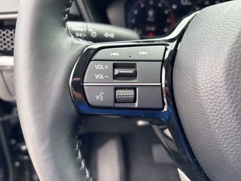 Used 2026 Honda CR-V EX-L image 12
